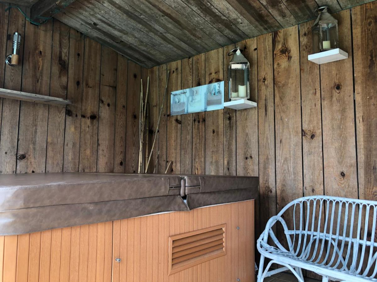 Chambre D'Hotes La Jonchere Les Herbiers Exterior photo